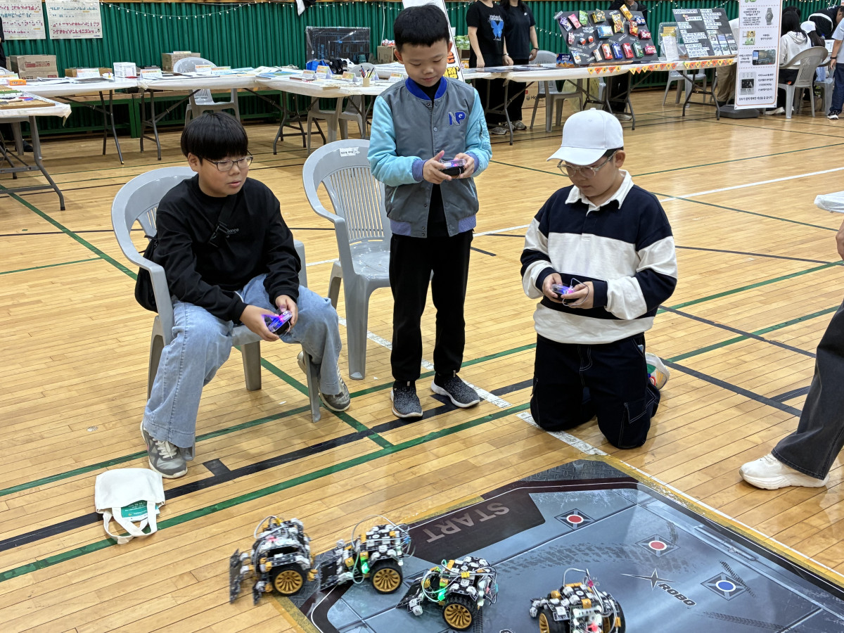 022189e0a043dd79c162a9005a2edf43_1760779329_6073.jpg