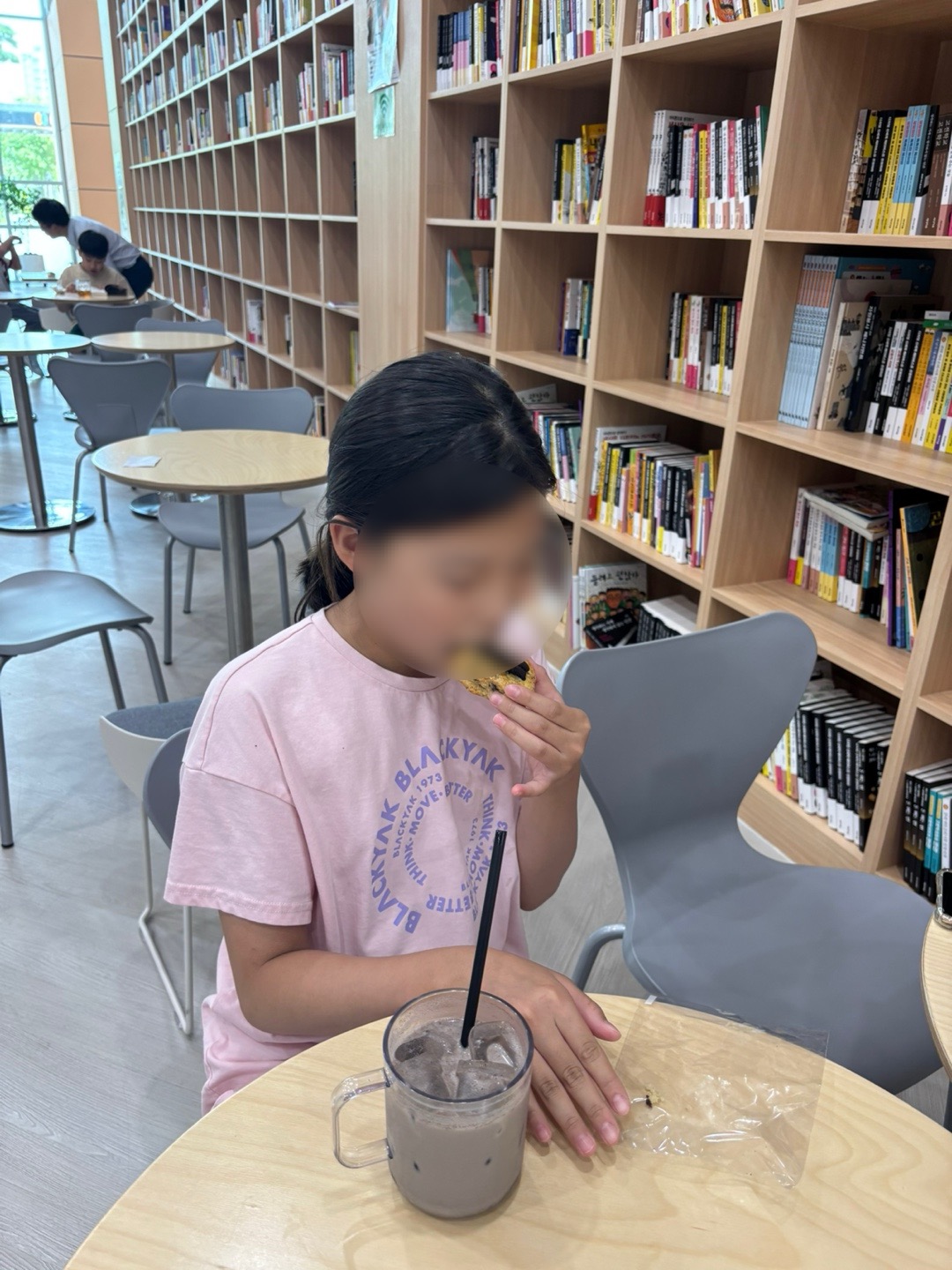 6a50fe81f4d91975e9e90a0d35a8baea_1755657881_0879.jpg